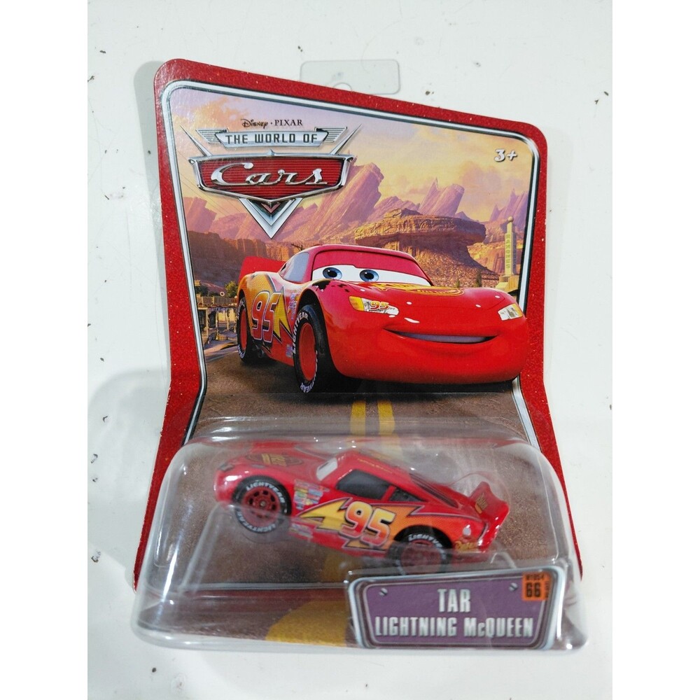 NIP Mattel DieCast Disney Pixar World of Cars Tar Lighting McQueen